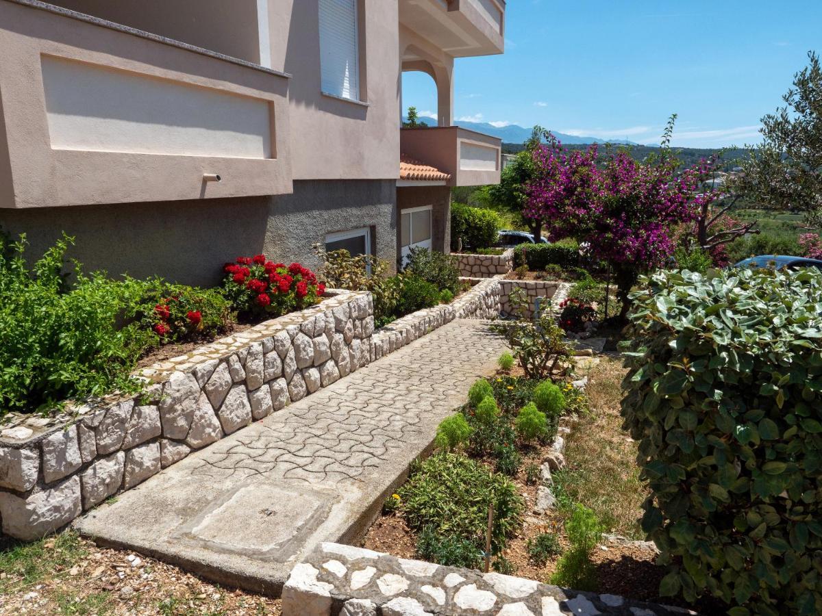 Apartments Dokovic Barbat na Rabu Екстер'єр фото